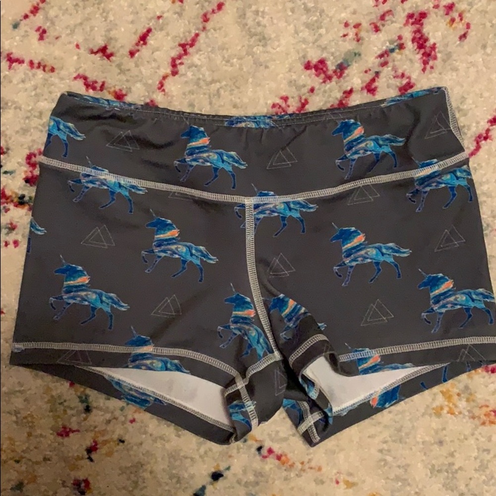 Unicorn fleo shorts